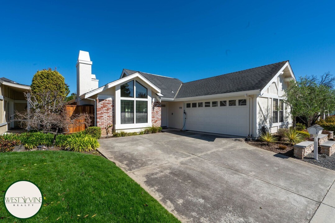 1309 Melbourne St in Foster City, CA - Building Photo