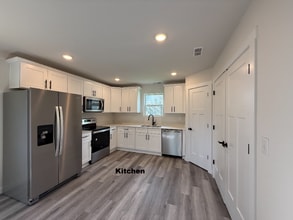 1312 Main Ave SE in Hickory, NC - Building Photo - Building Photo