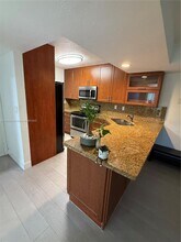4720 NW 102nd Ave in Doral, FL - Building Photo - Building Photo