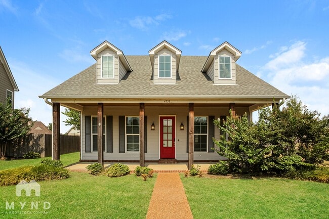 property at 4751 W Petite Lp