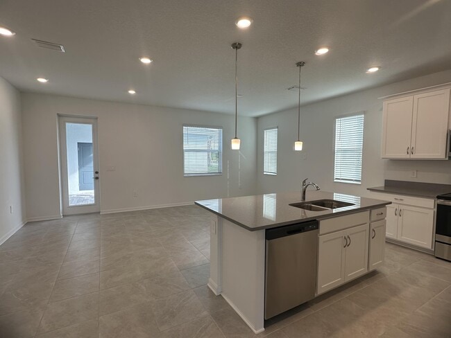 1833 Cockpit Ln in Lakewood Ranch, FL - Building Photo - Building Photo