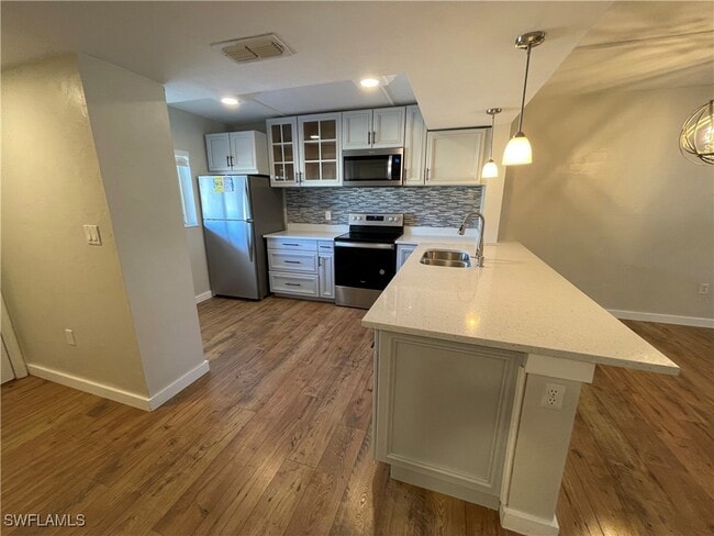 2395 Naples Trace Cir