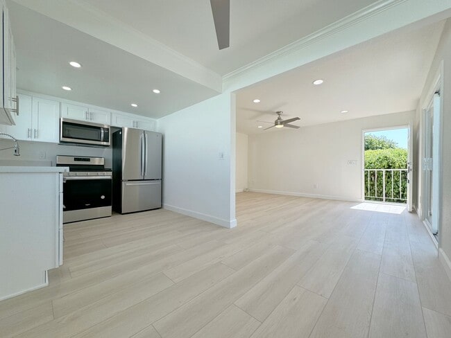 property at 7241 Elk Cir