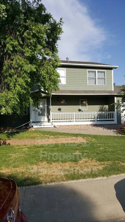 110 N 49th Ave in Greeley, CO - Building Photo
