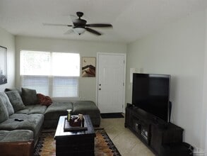 3060 Flintlock Dr in Pensacola, FL - Building Photo - Building Photo