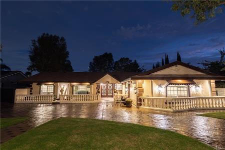 18834 Devonshire St in Northridge, CA - Building Photo - Building Photo