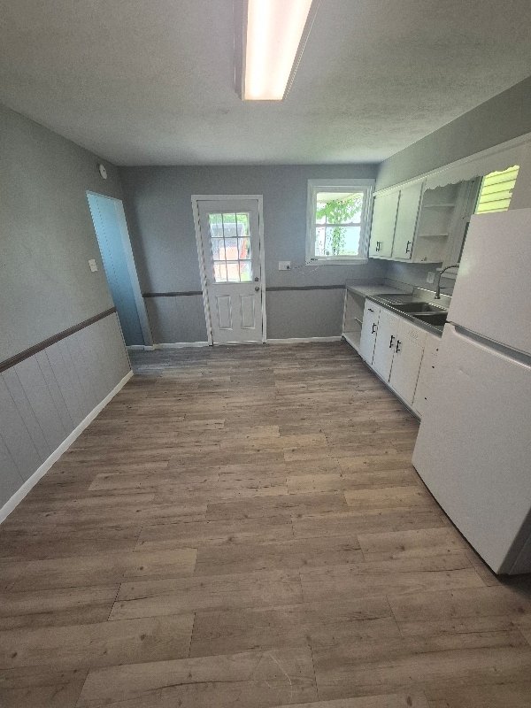 1104 Pollock Ave in New Castle, PA - Building Photo - Building Photo
