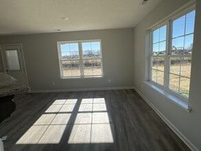 201 Meadowbrook in Shelbyville, TN - Building Photo - Building Photo