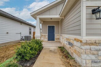 205 Prosecco Path in Leander, TX - Building Photo - Building Photo