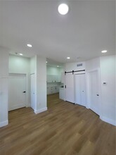 15328 SW 77th Ln, Unit 203 in Miami, FL - Building Photo - Building Photo