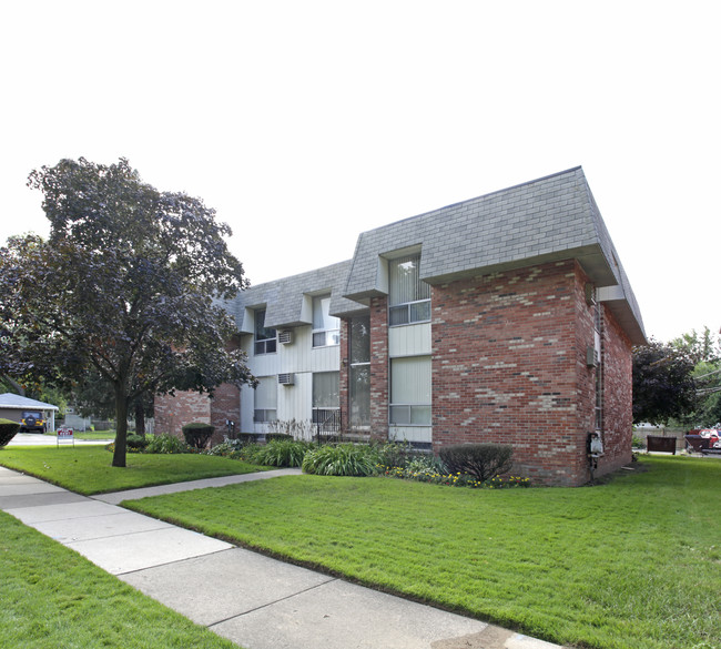 Breckenridge, Oakridge, Lewiston in Ferndale, MI - Foto de edificio - Building Photo