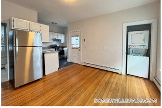 337 Beacon St, Unit A in Somerville, MA - Foto de edificio - Building Photo