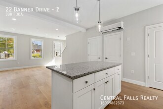 22 Banner Dr in Dover, NH - Building Photo - Building Photo