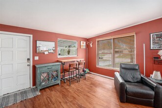8556 91st Terrace in Seminole, FL - Building Photo - Building Photo