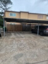3303 W Greenridge Dr in Houston, TX - Building Photo