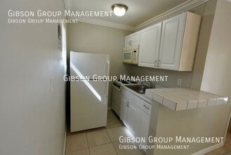 528 SW 5th Ave in Fort Lauderdale, FL - Building Photo - Building Photo