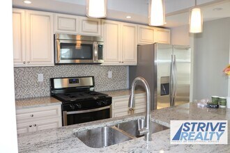 22 Clyde St in Providence, RI - Building Photo - Building Photo