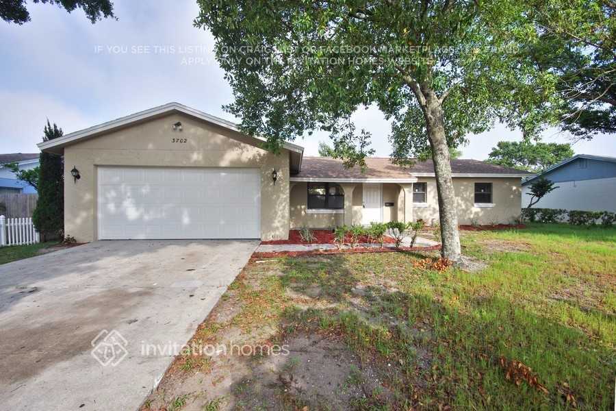 3702 Tam Dr in Orlando, FL - Building Photo