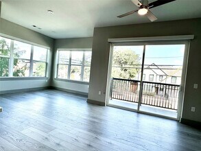 401 W 25th St in Houston, TX - Building Photo - Building Photo