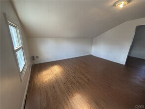 1212 Spring St in Syracuse, NY - Building Photo - Building Photo