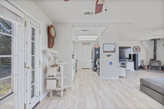 33030 Rd 233 in North Fork, CA - Building Photo - Building Photo