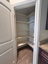 1169 S 225 E in Orem, UT - Foto de edificio - Building Photo