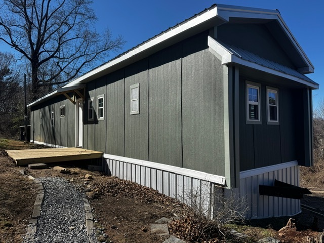 657 Brevard Rd in Asheville, NC - Building Photo