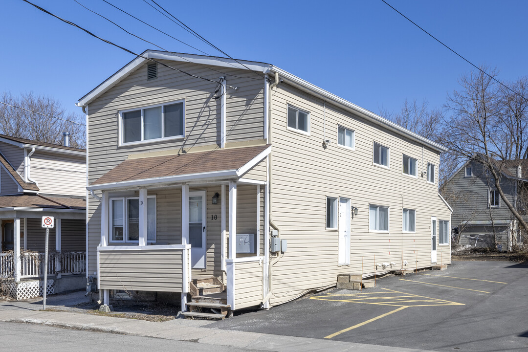 10 Saint-Hyacinthe St in Gatineau, QC - Building Photo