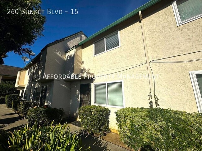 260 Sunset Blvd in Hayward, CA - Building Photo - Building Photo