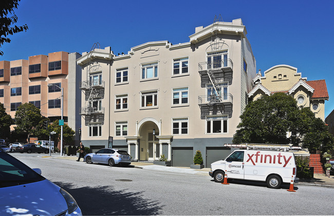 8 Jordan Ave in San Francisco, CA - Foto de edificio - Building Photo
