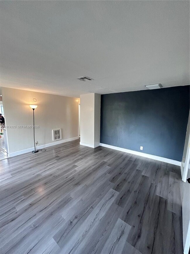 91 NE 2nd Ave in Deerfield Beach, FL - Building Photo - Building Photo