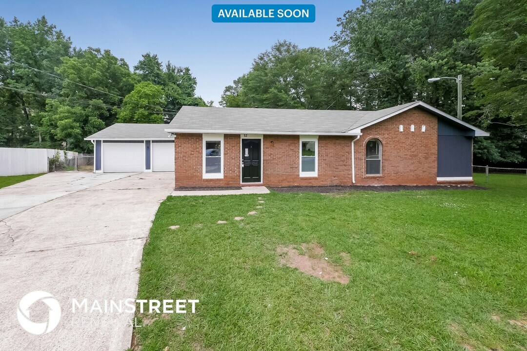 52 Andover Dr in Jonesboro, GA - Building Photo