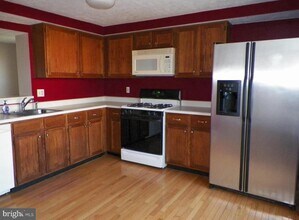 2 Andrew Ct in Glassboro, NJ - Building Photo - Building Photo