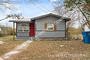 518 Rotary in San Antonio, TX - Building Photo