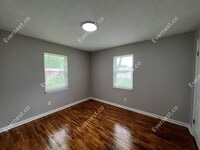 904 Sorrells Dr photo'