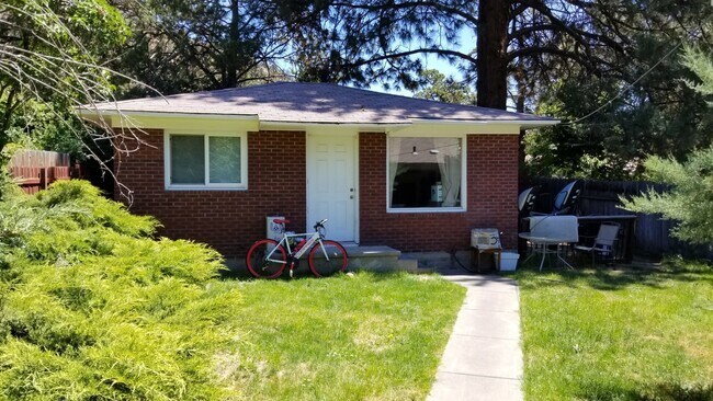 property at 862-862.5-8625 NE 11th St