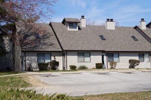 822 White Oak Dr in O'Fallon, IL - Building Photo