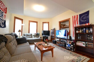 346 Faneuil St, Unit 3 in Boston, MA - Building Photo - Building Photo