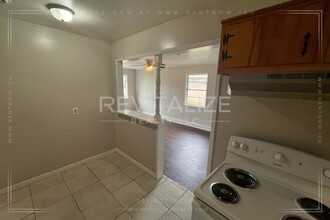 1665 Cheshire Dr E in Mobile, AL - Building Photo - Building Photo