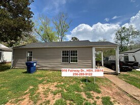 916 Fairway Dr NW in Huntsville, AL - Building Photo