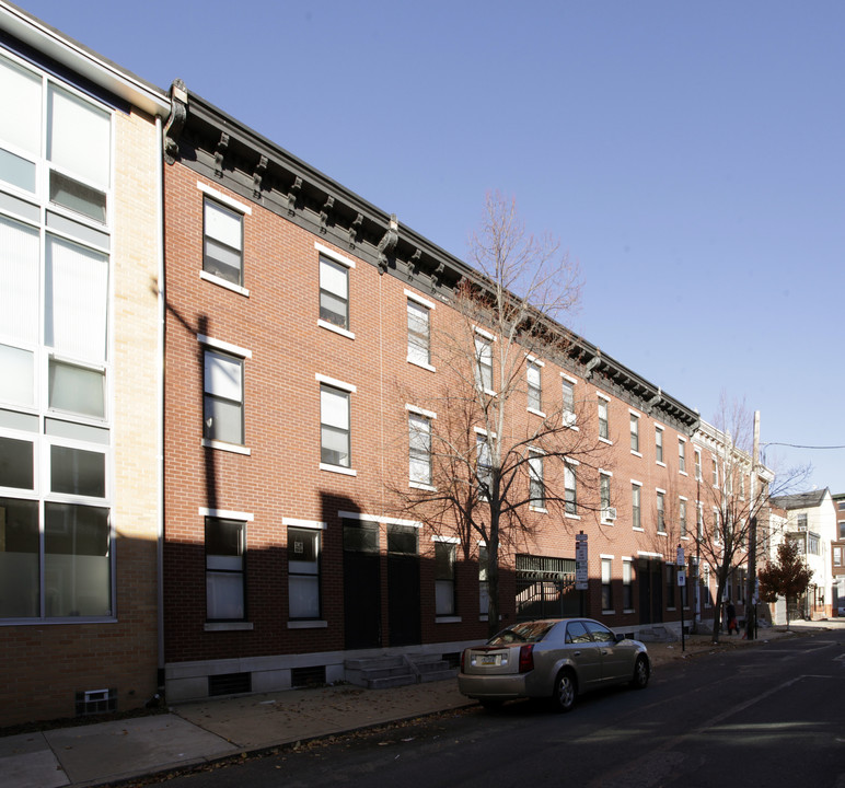 1109-1117 Green St in Philadelphia, PA - Building Photo