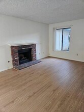 16572 Lorelei Ln in Tustin, CA - Building Photo - Building Photo