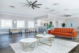 Wymore 360 Apartments in Altamonte Springs, FL - Foto de edificio - Building Photo