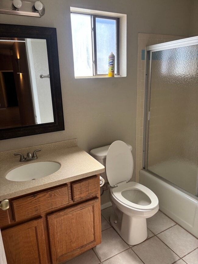 5475 Valle Alegre in Las Cruces, NM - Building Photo - Building Photo