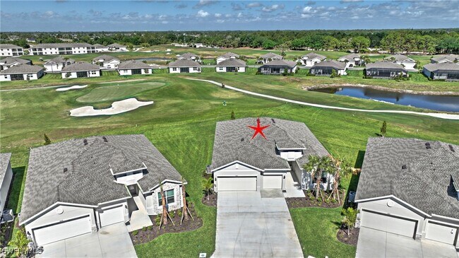 9218 Aqua Overlook Ct in Lehigh Acres, FL - Building Photo - Building Photo