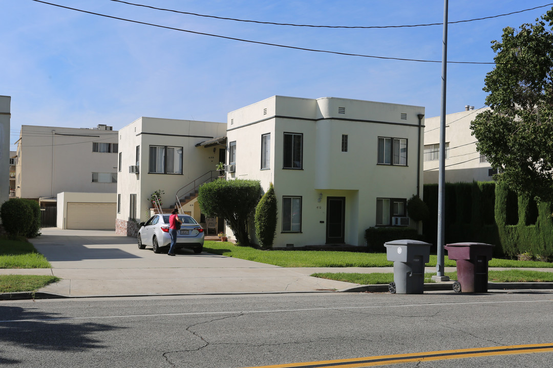 412 E Stocker St in Glendale, CA - Foto de edificio