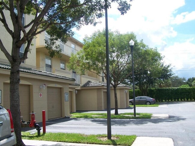 property at 2100 Greenview Shores Blvd