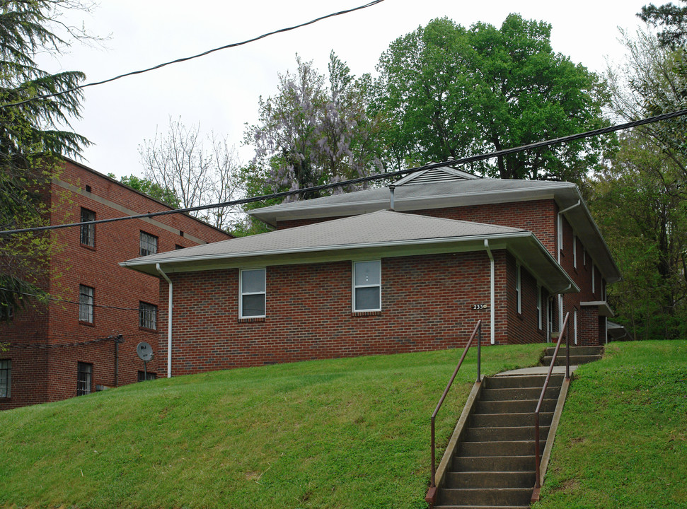 Sunset Apartments in Winston-Salem, NC - Foto de edificio