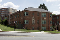 Wakefield Manor in Arlington, VA - Building Photo - Building Photo