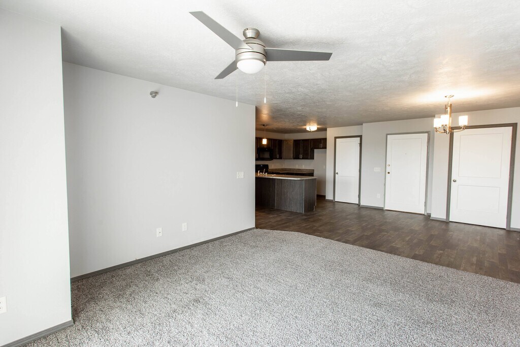 Whisper Ridge Commons Apartments in Sioux Falls, SD